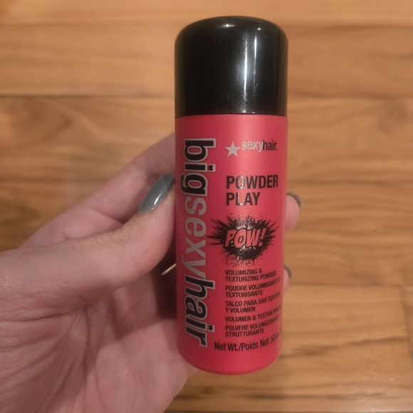 Big Sexy Hair Powder Play Volumizing Powder - Pink and Black - Picture 3 of 3
